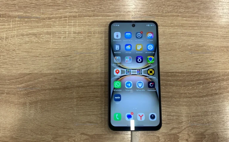 Tecno Spark 40C 8/256 ГБ