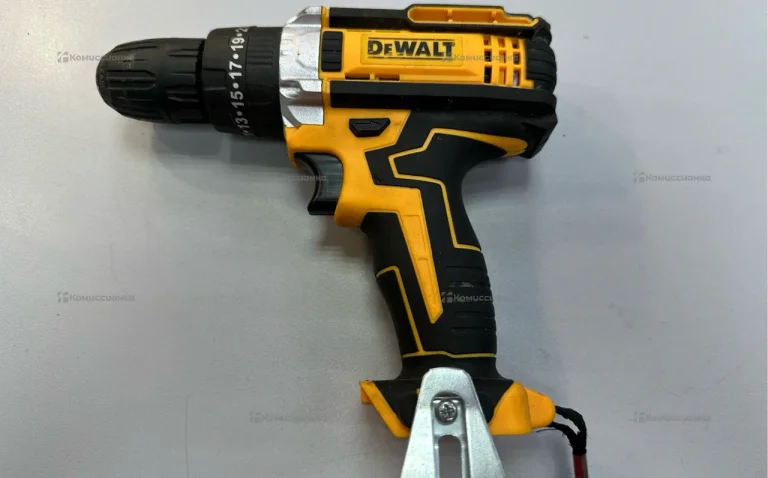 Дрель-шуруповерт DeWalt rep.