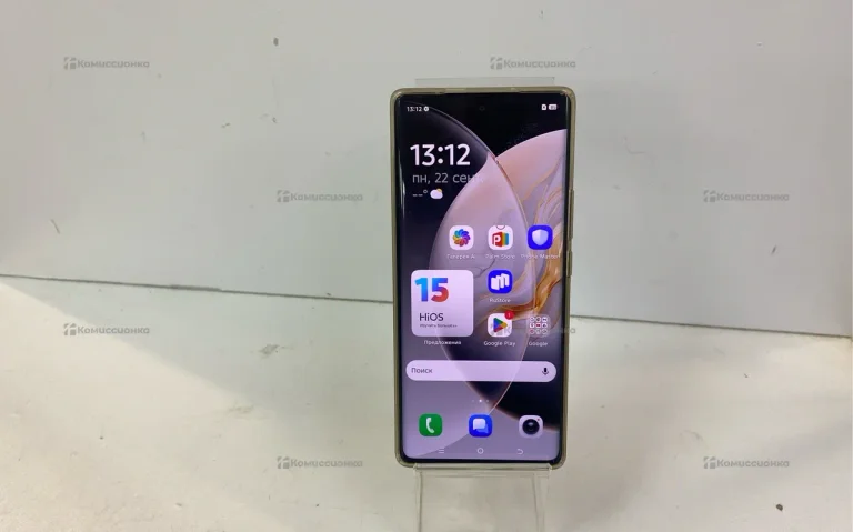 Tecno Spark 30 s  8/ 256gb
