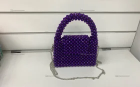 Купить Сумка женская из бусин фиолетовая б/у , в Казань Цена:2700рублей