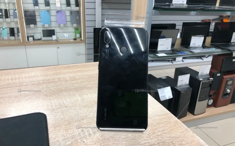 Huawei P20 lite 4/64 ГБ