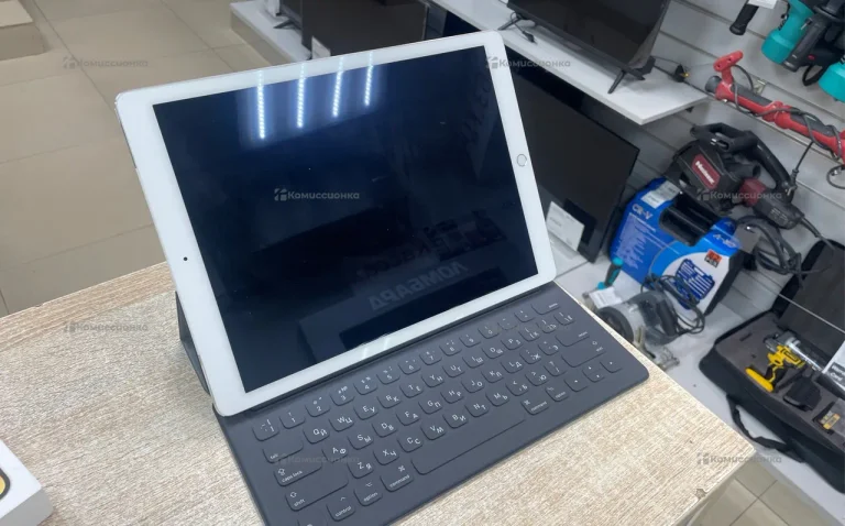 Планшет Apple iPad Pro 12.9 256Gb Wi-Fi + Cellular