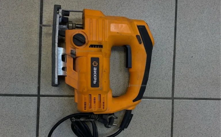 Электролобзик ВИХРЬ ЛЭ-100