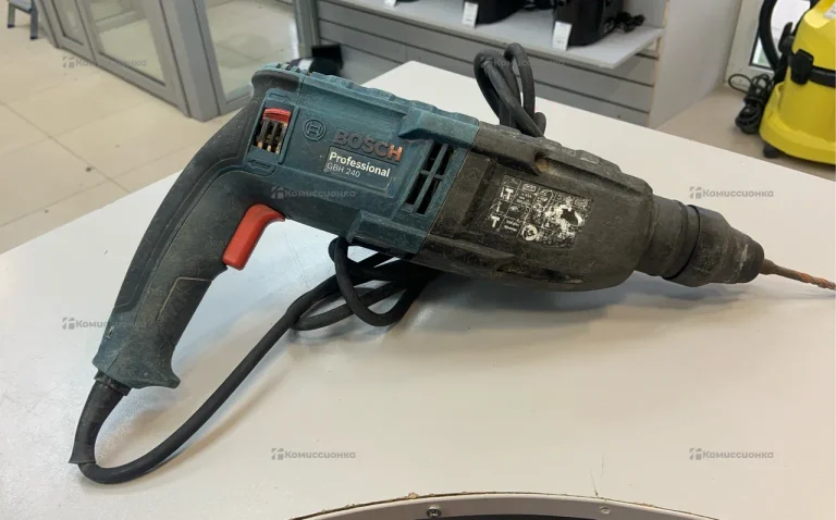 Перфоратор BOSCH GBH 240