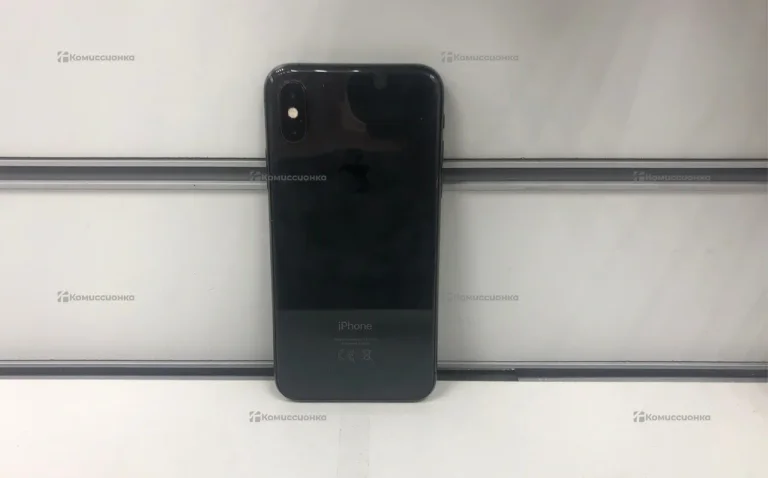 Apple iPhone XS 4/64 ГБ