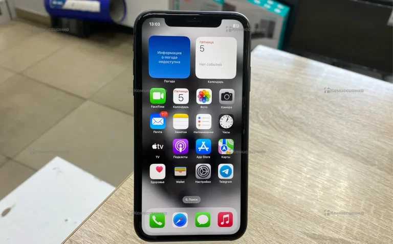 Apple iPhone 11 4/128 ГБ