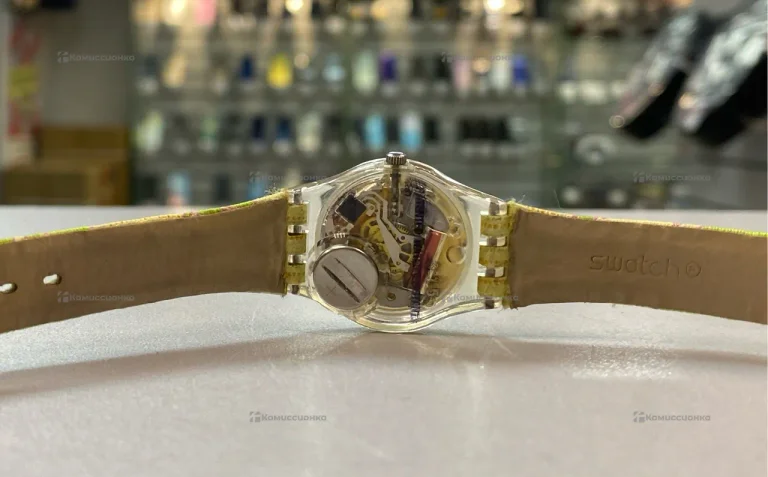 Часы  Swatch