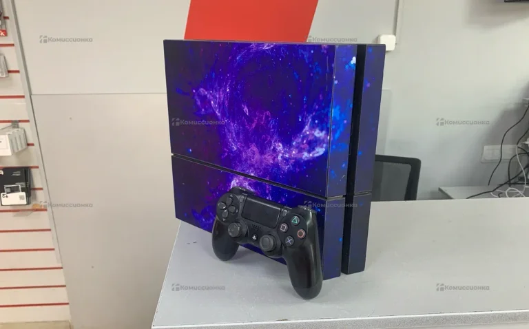 Приставка  PS4 Fat 1tb