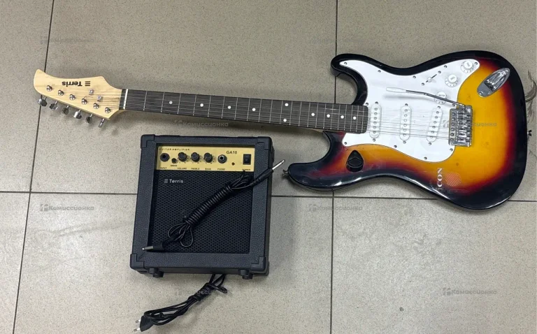 Электрогитара TERRIS TST-39 SB+TERRIS GA10