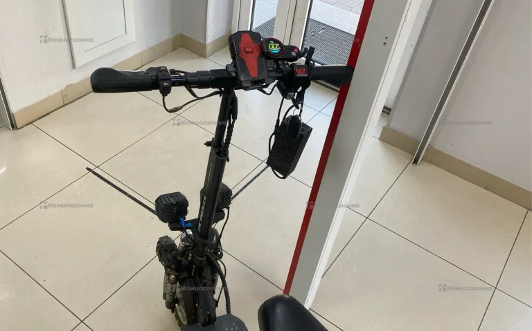 Электросамокат Kugoo M5