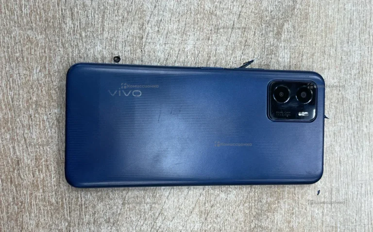 Смартфон Vivo Y15S