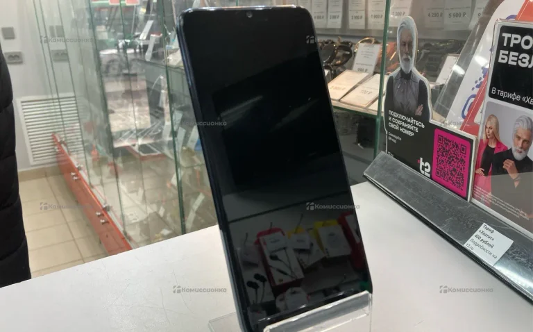 Tecno Spark 10C 4/64 ГБ