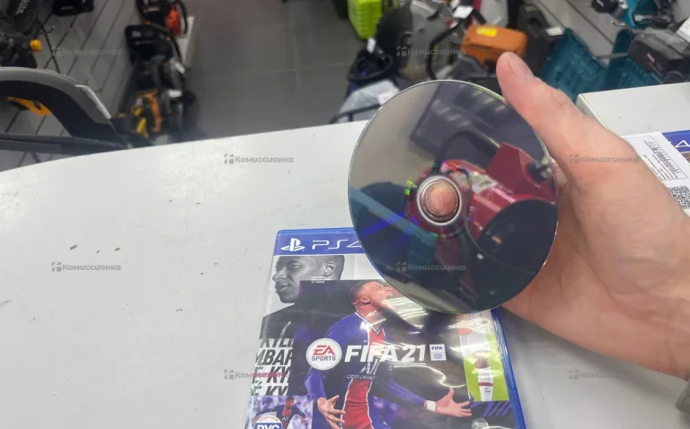 PS4 диск. FIFA 21