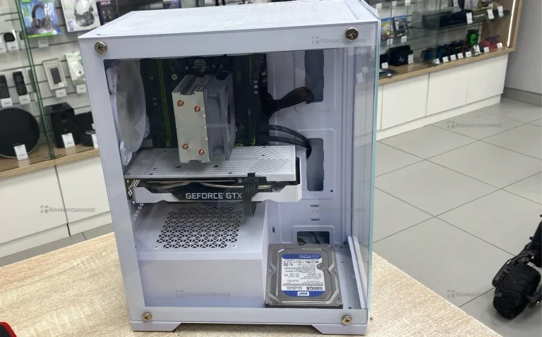 Системный блок   Белый