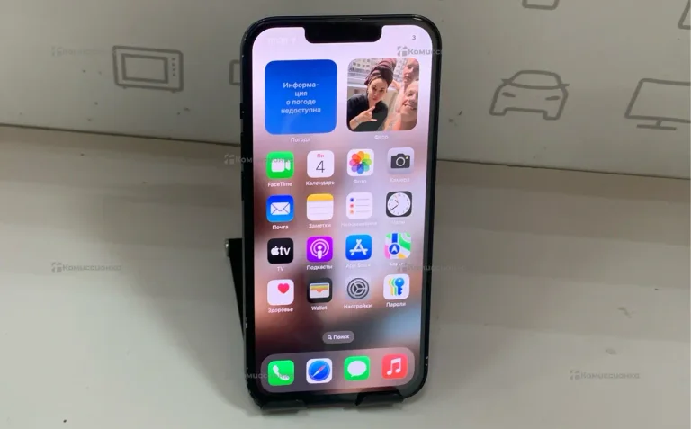 Apple iPhone 13 256ГБ