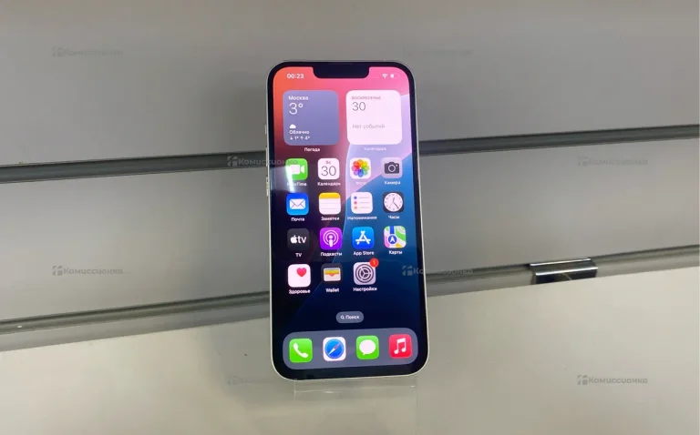 Apple iPhone 13 4/128 ГБ