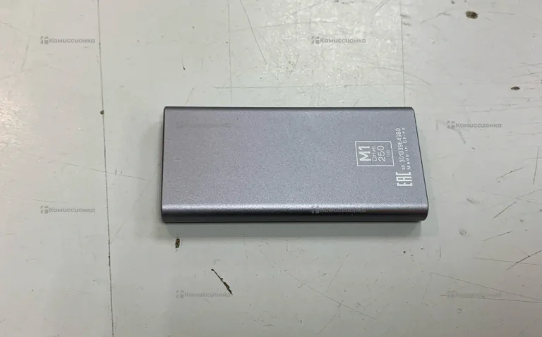 Внешний SSD диск Smartbuy 250gb