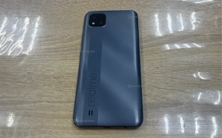 Realme C11 (2021) 4/64 ГБ