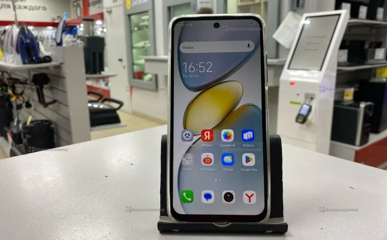Tecno Spark Go 1 3/64 ГБ
