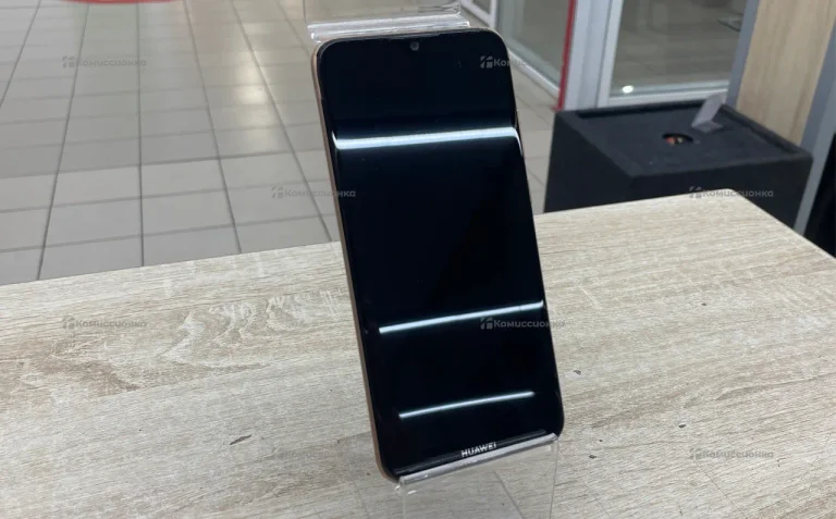 Телефон Huawei Y6