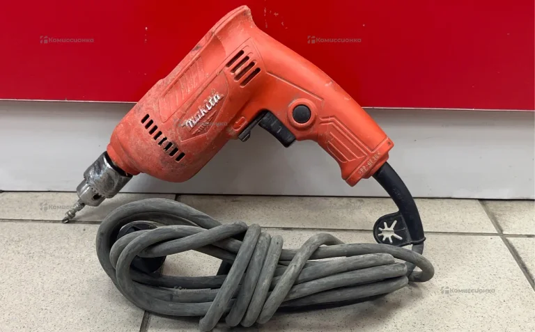 Дрель Makita M0600