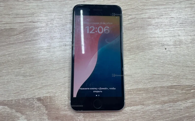 Apple iPhone SE 2/64 ГБ