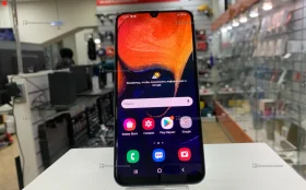 Samsung Galaxy A50 4/64 ГБ