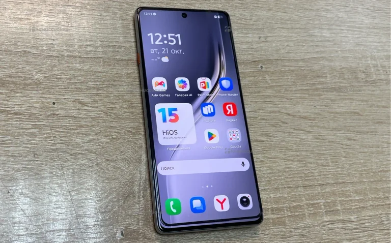Tecno Camon 40 8/256 ГБ