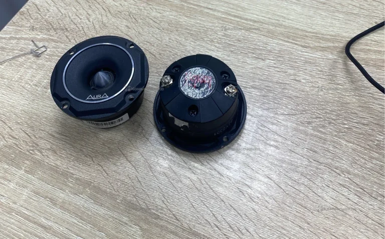 Колонка  Aura Venom T7N