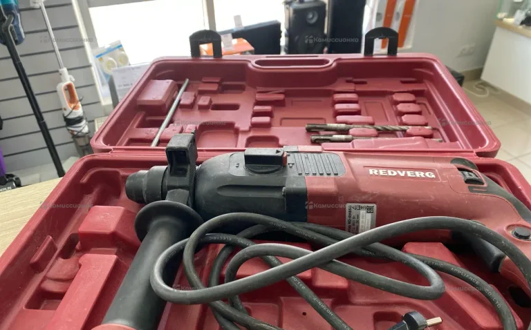 Перфоратор RedVerg RD-RH850