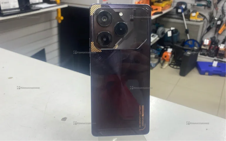 Tecno Pova 6 Pro 12/256 ГБ