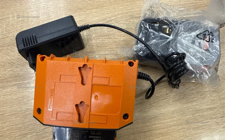 Зарядное устройство AEG+ AКБ 2.0Ah Pro 18v 2025г