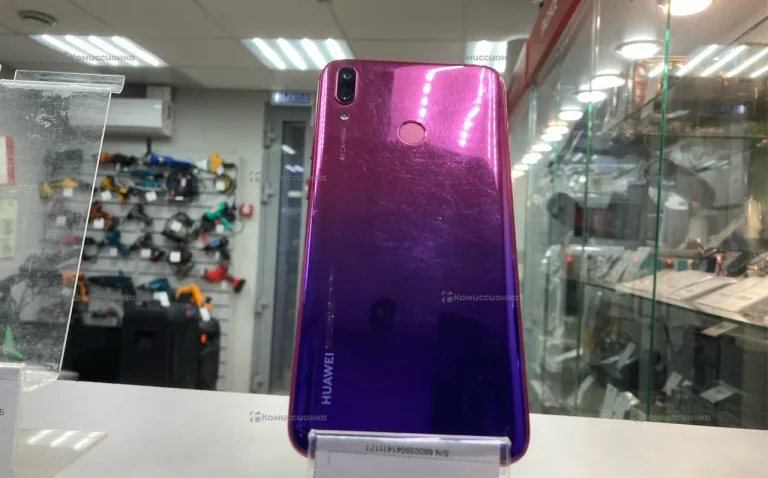 Huawei Y7 (2019) 4/64 ГБ