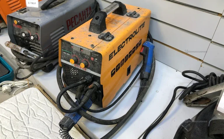 Сварочный полуавтомат ELECTROLITE MIG-260