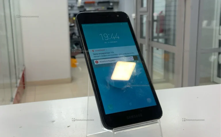 Samsung Galaxy J2 SM-J260F