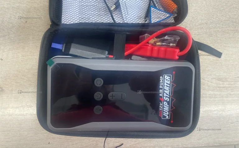 Бустер jumpstarter 10400mah