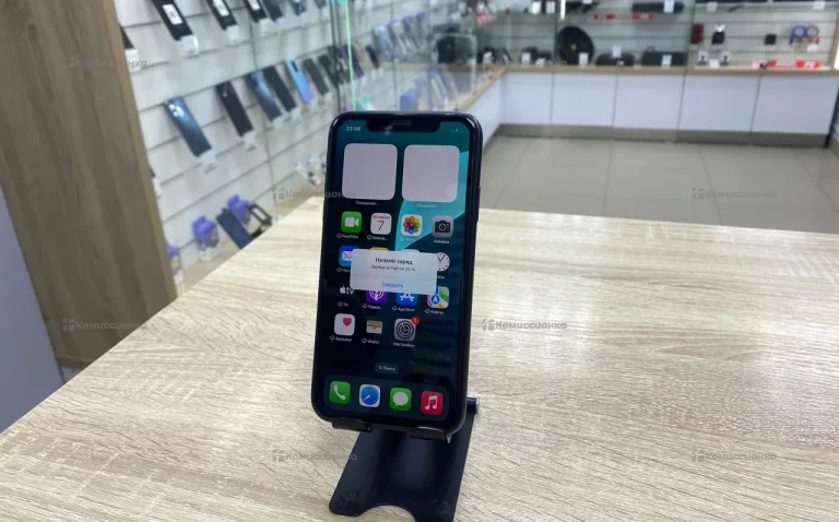 Apple iPhone 11 4/128 ГБ