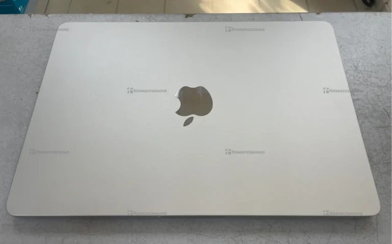 Ноутбук  MacBook Air 13 2025 M4