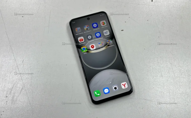 Tecno Spark 30C 6/128 ГБ