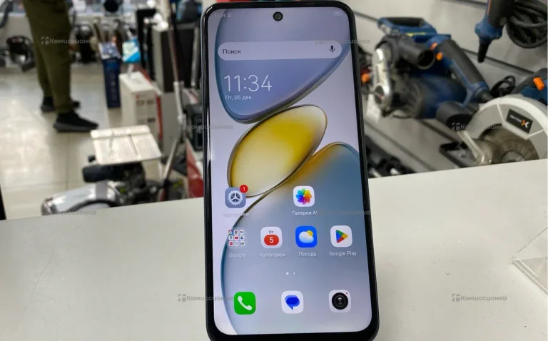 Tecno Spark Go 1 4/128 ГБ