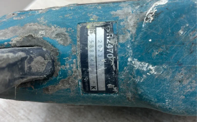 Перфоратор makita HR2470