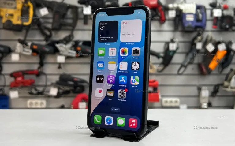 Apple iPhone 11 4/64 ГБ