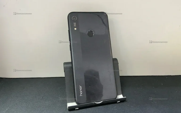 Honor 8A 2/32 ГБ