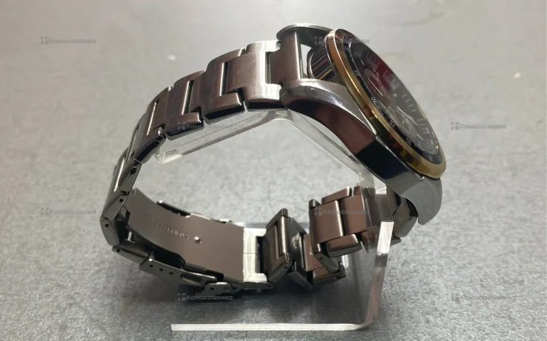 Часы  ROAMER ROCKSHELL MARK 3