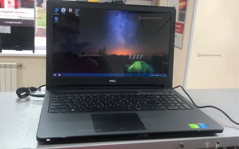 Ноутбук  dell inspiron 5558