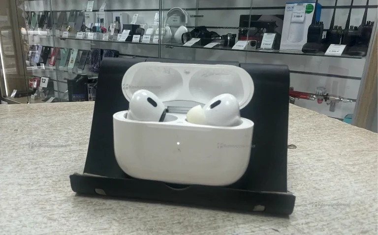 Наушники Apple AirPods Pro2 Lightning