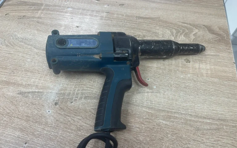 Заклепочник TAC500A