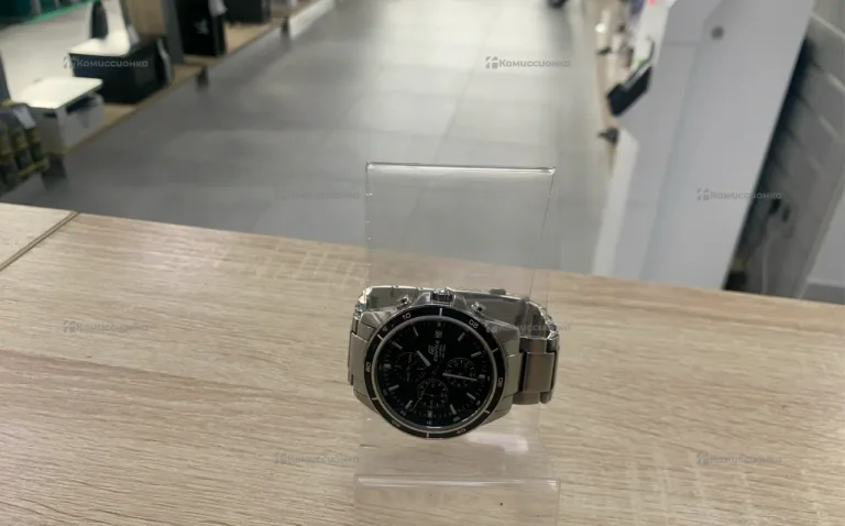 Часы  Casio