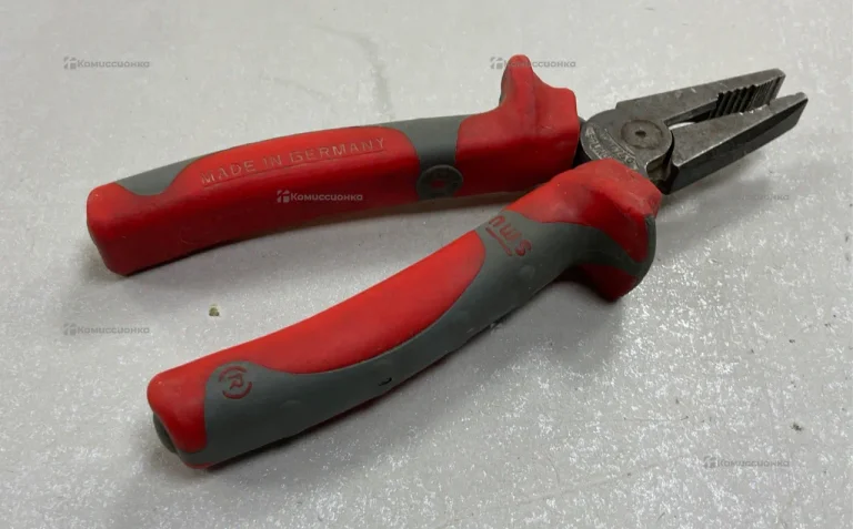 Плоскогубцы NWS