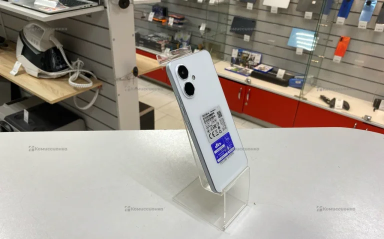 Tecno Spark Go 2 4/128 ГБ
